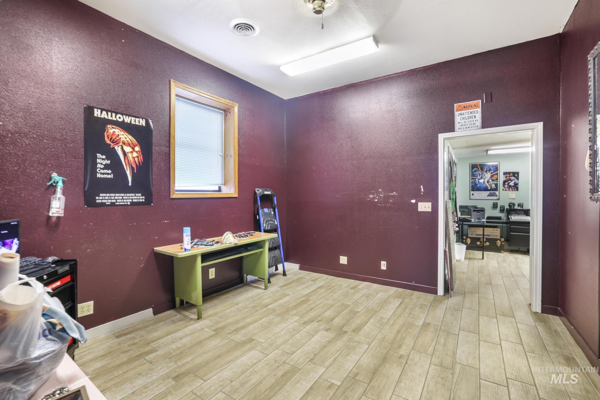 Wendell, Idaho 83355, United States, ,Commercial,Active,211632