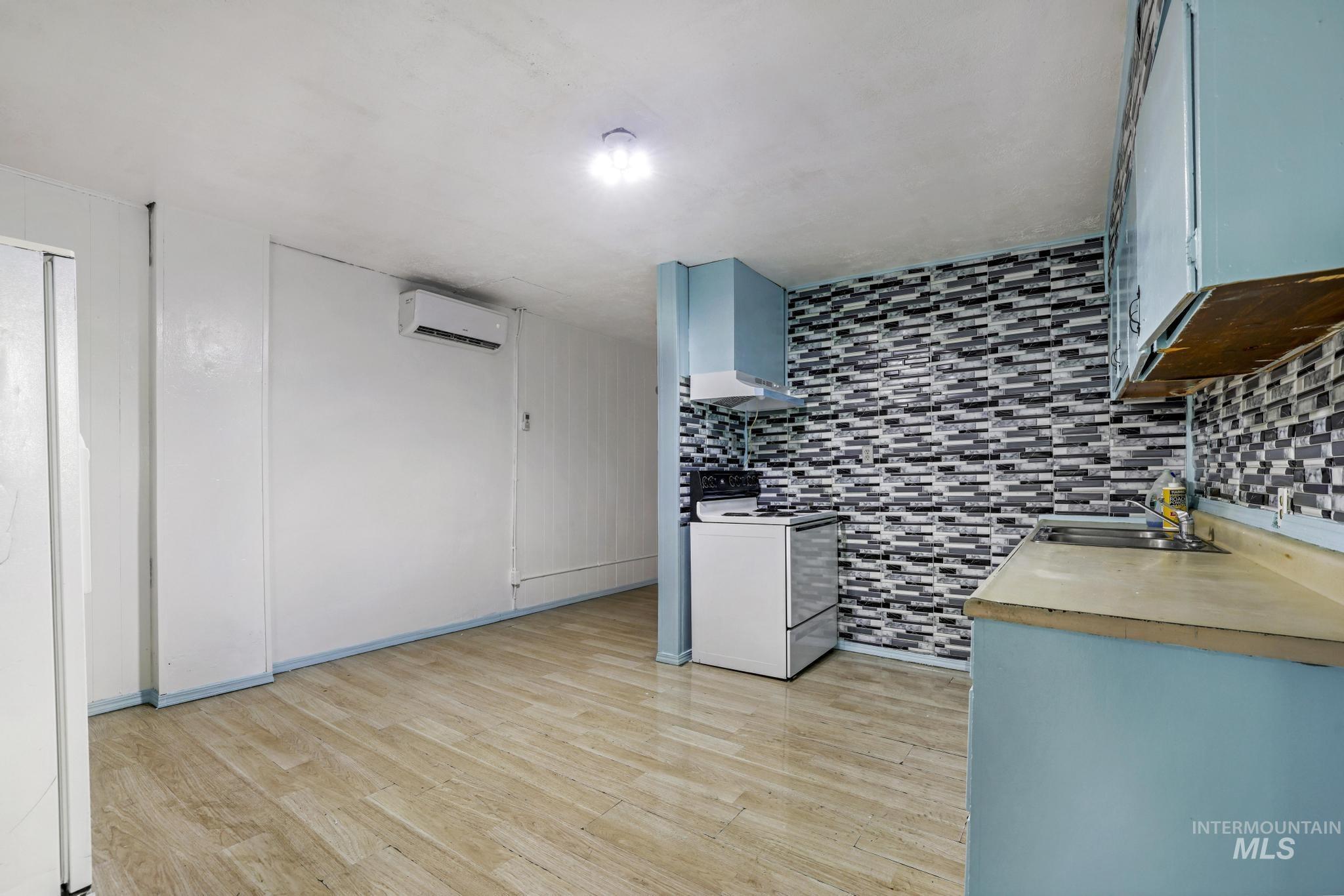 Wendell, Idaho 83355, United States, ,Commercial,Active,211632