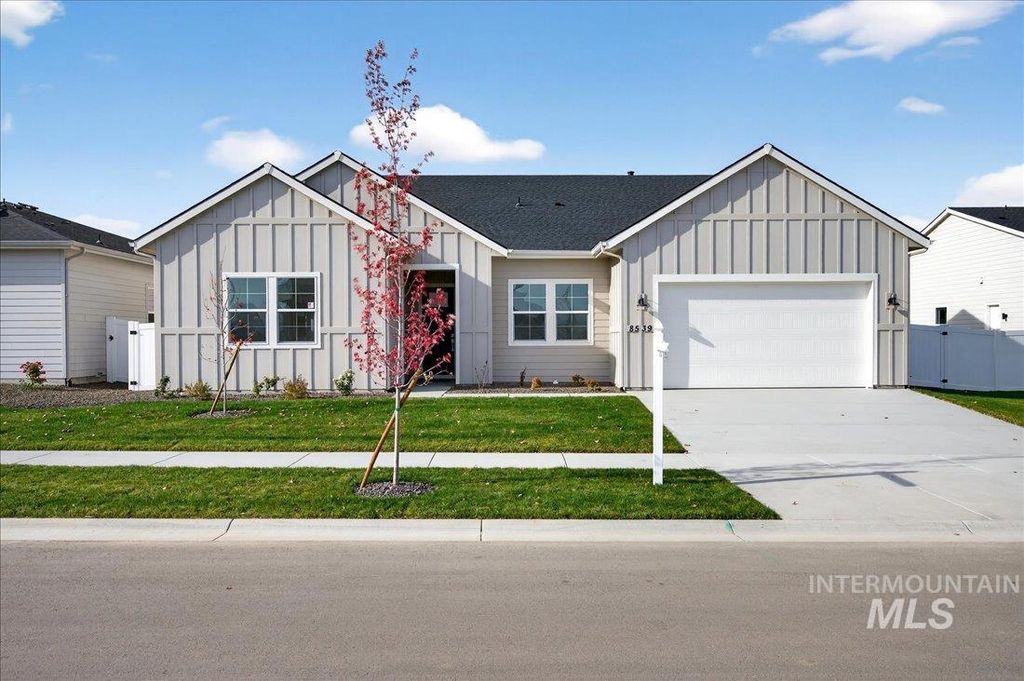 Photo of 14704 Serenity Point St, Caldwell, ID 83607 (MLS # 98972058)