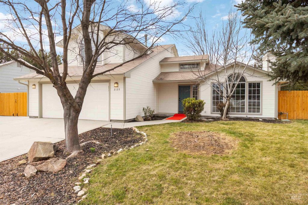 Photo of 2135 Monaco Way, Meridian, ID 83642 (MLS # 98977679)