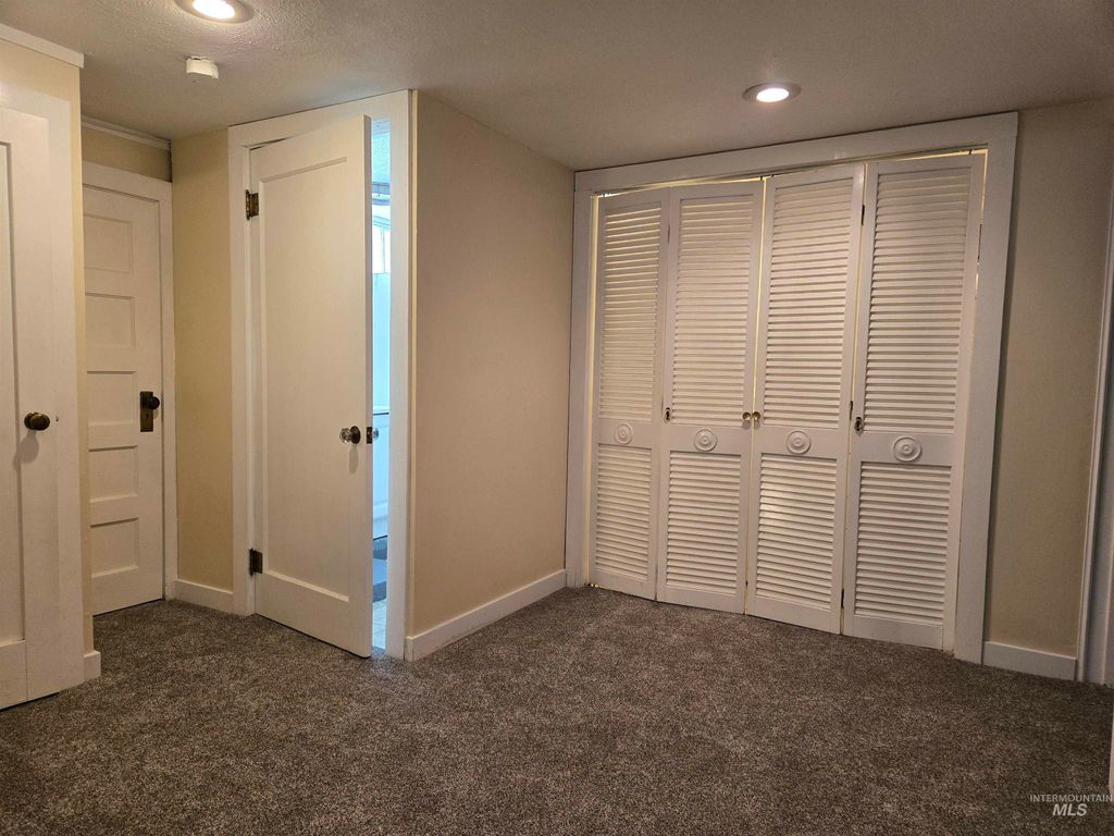 Photo of 1922 Dearborn St, Caldwell, ID 83605 (MLS # 98992828)