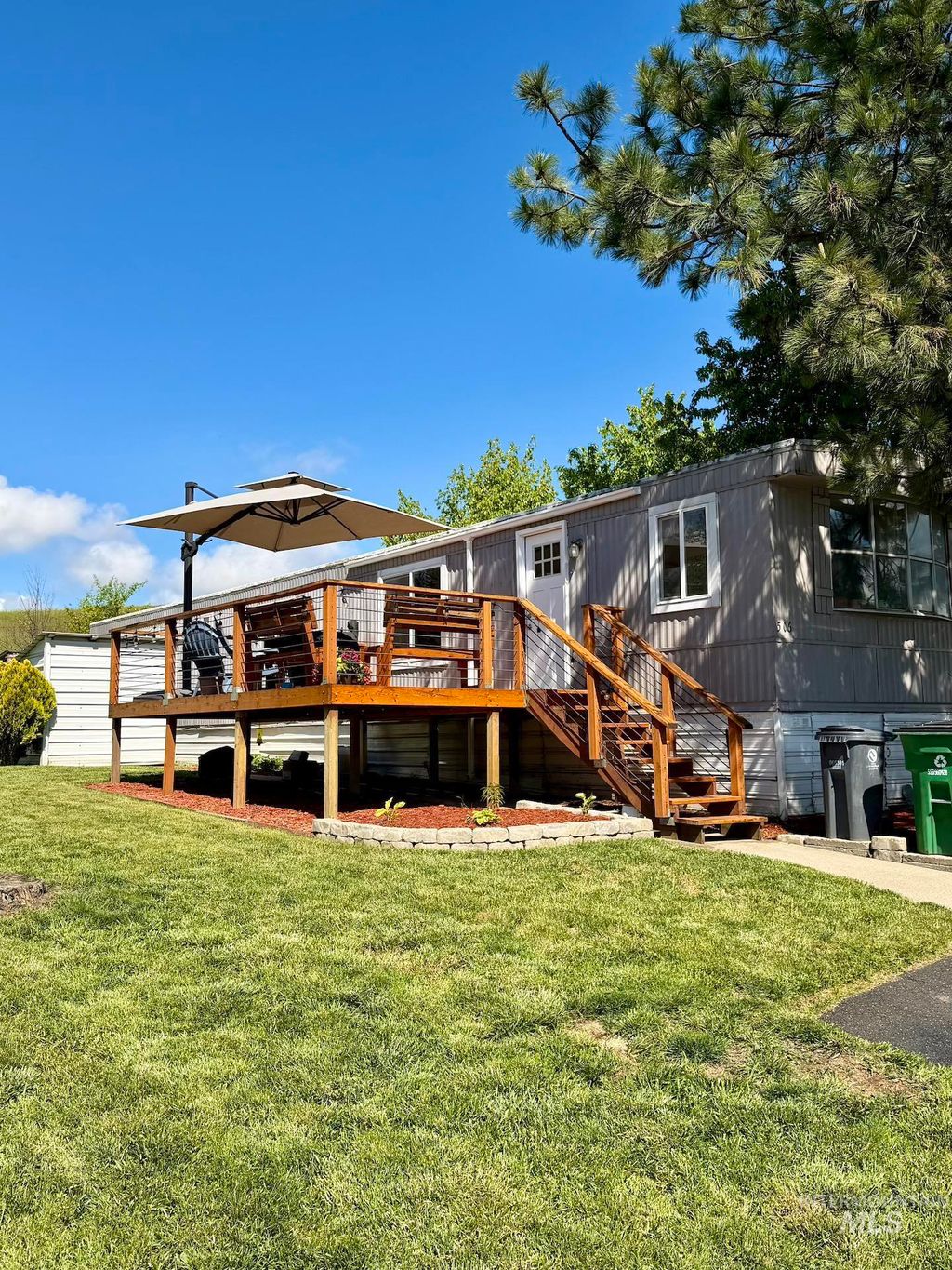Photo of 411 N Almon St #506, Moscow, ID 83843 (MLS # 98987040)