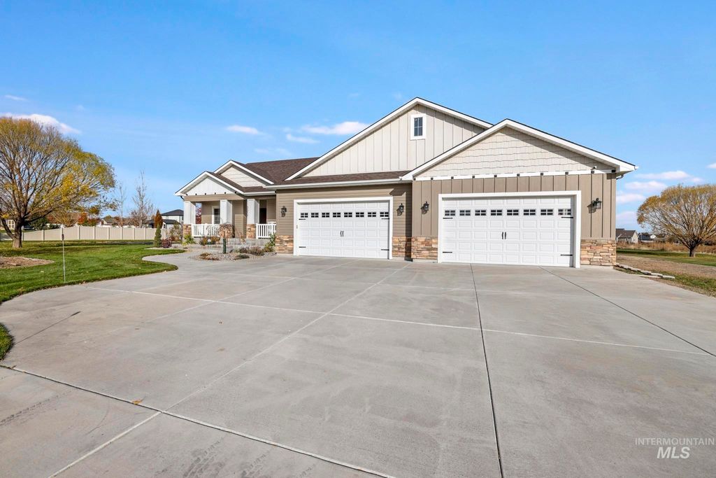 Photo of 3616 E 3880 N, Kimberly, ID 83341 (MLS # 98967268)