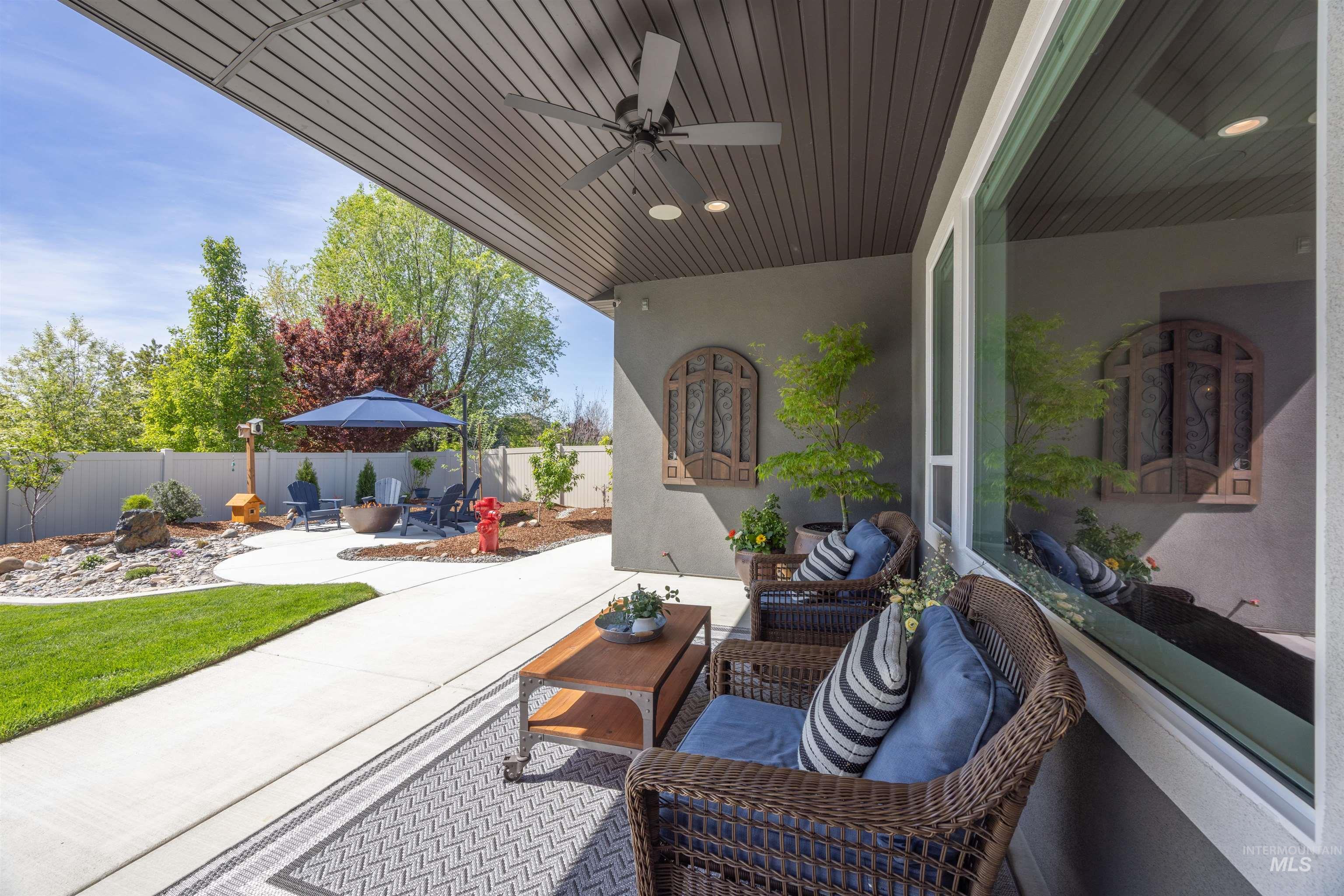 241 W Moray