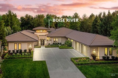 Photo of 325 W Rivermont Lane, Eagle, ID 83616 (MLS # 98978174)