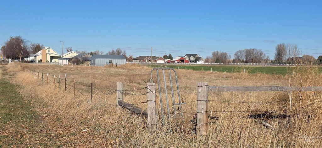 Photo of 103 S 650 E, Burley, ID 83318 (MLS # 98970489)