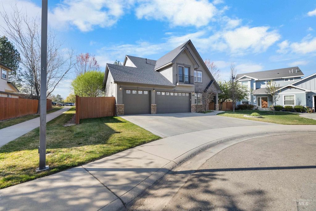 Photo of 12805 W Berghan St, Boise, ID 83709 (MLS # 98979860)