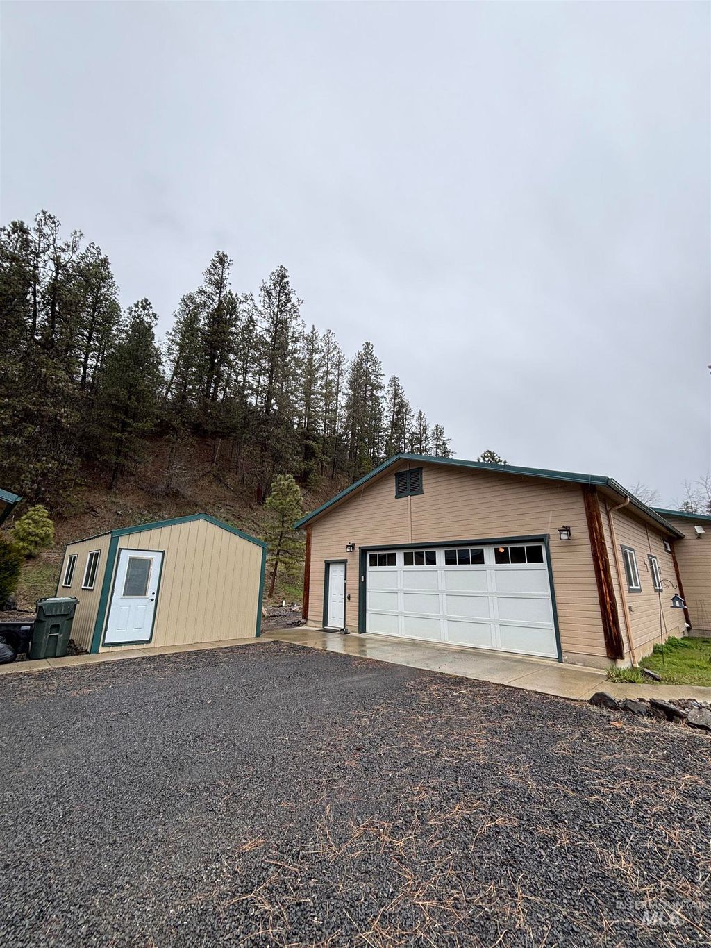 Photo of 809 River Pointe Lane, Lenore, ID 83541 (MLS # 98982553)