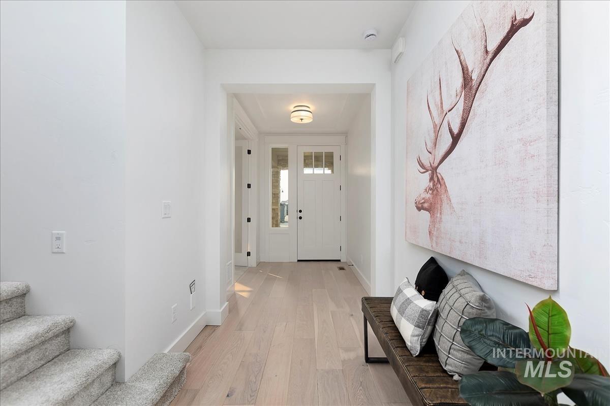 6731 N Magic Mallard Ave