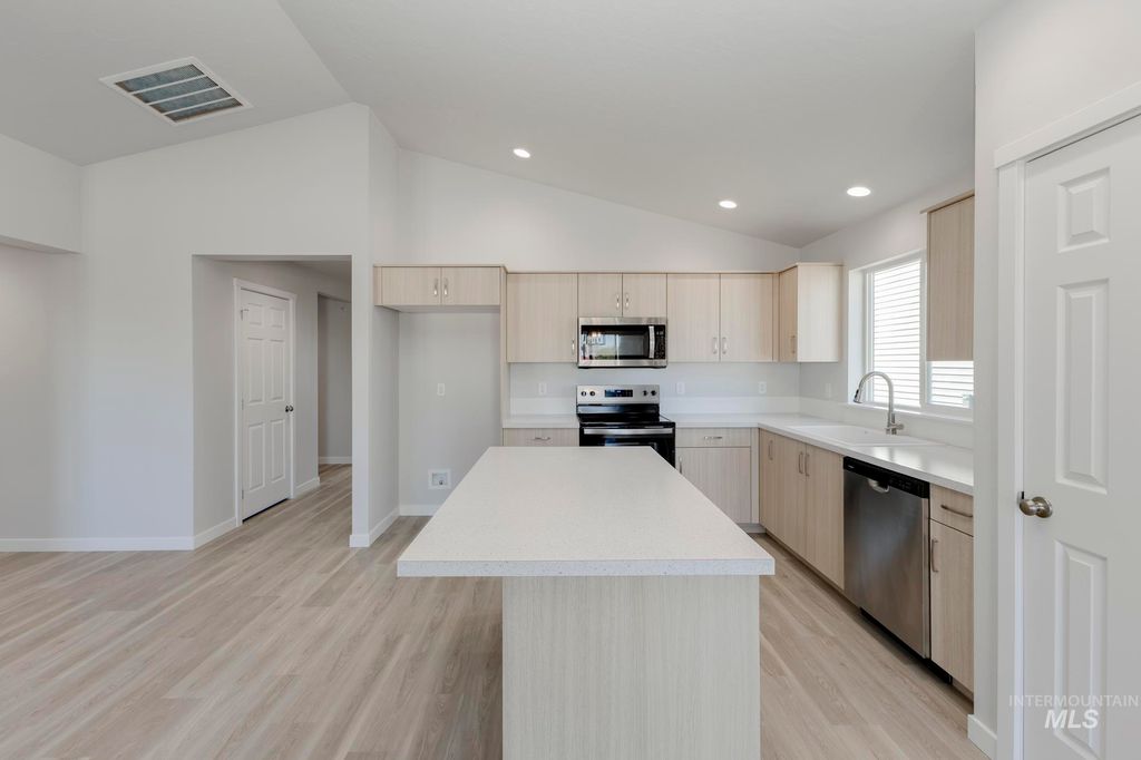 Photo of 1497 Sunday River St, Middleton, ID 83644 (MLS # 98986253)