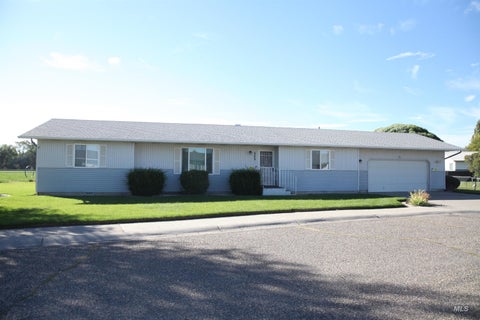 Photo of 323 Marina Drive & Lot 2 Blk 3 DR, Rupert, ID 83350 (MLS # 99001528)