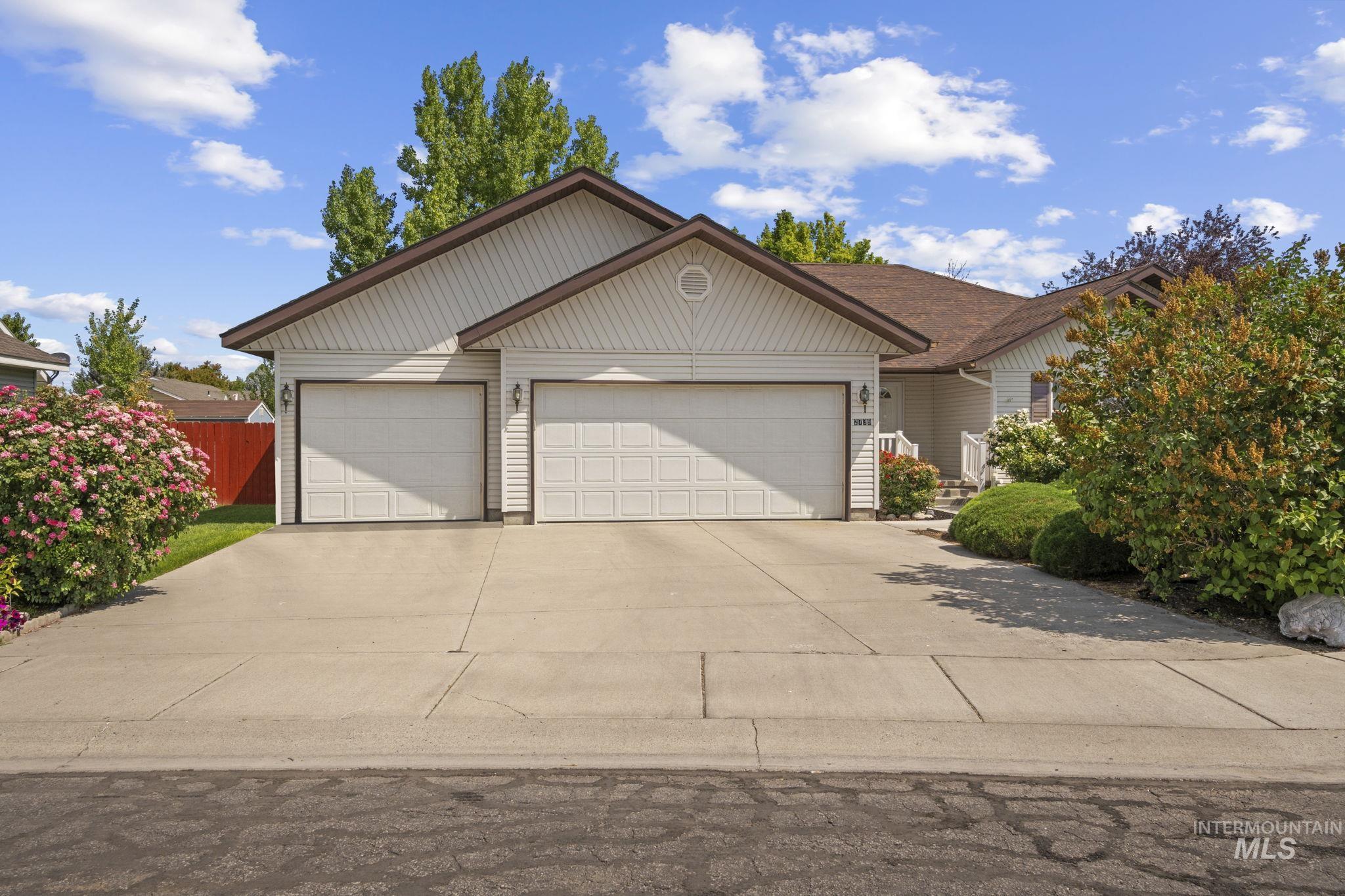 2739 Paintbrush Drive