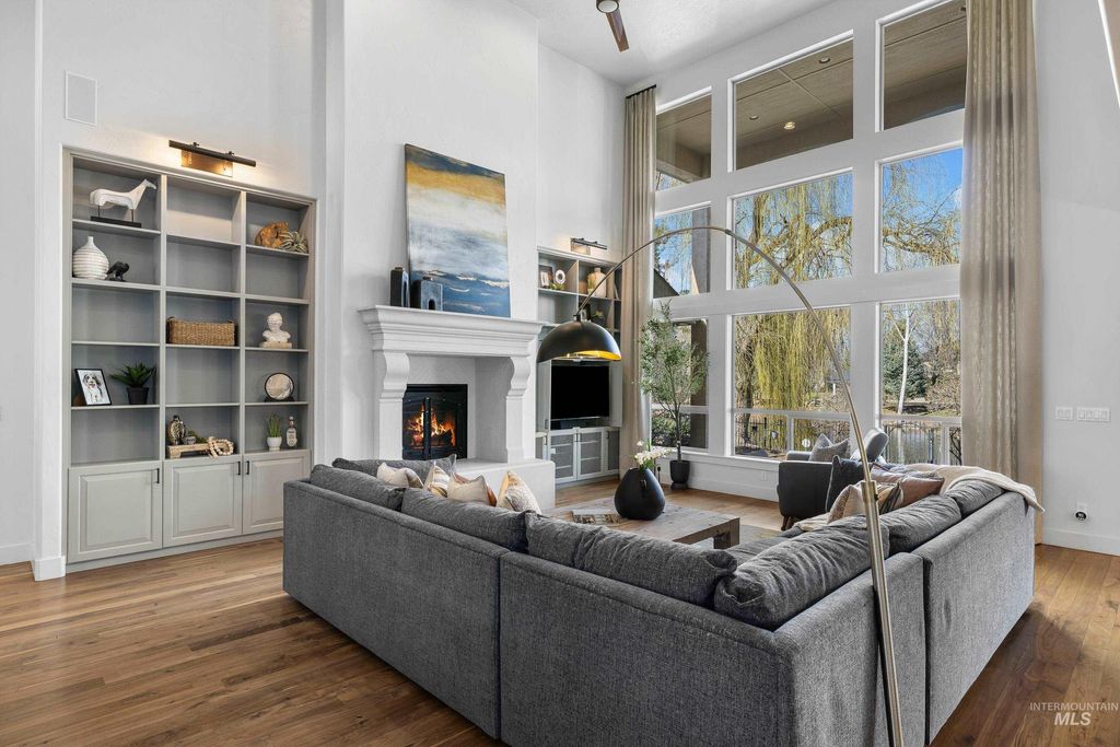 Photo of 1166 E Rivers End Dr, Eagle, ID 83616 (MLS # 98985788)