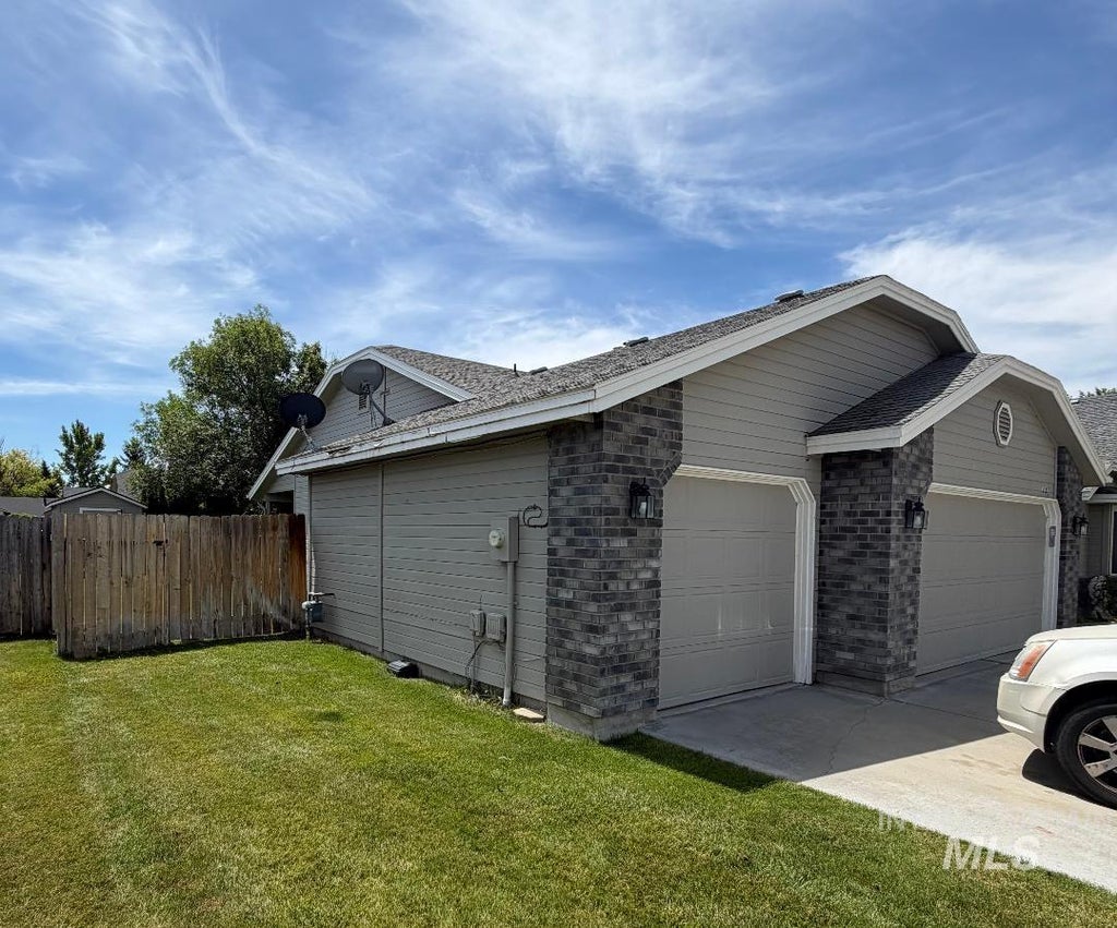 Photo of 441 War Eagle Way, Nampa, ID 83686 (MLS # 98992757)