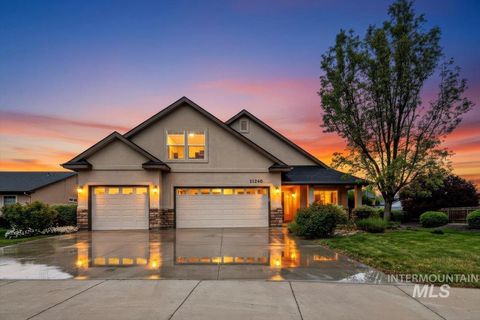 Photo of 11240 West Blake Dr, Star, ID 83669 (MLS # 98983331)