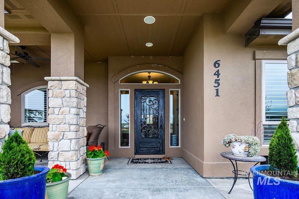 Photo of 6451 Little Freezeout Rd, Caldwell, ID 83607 (MLS # 98981046)