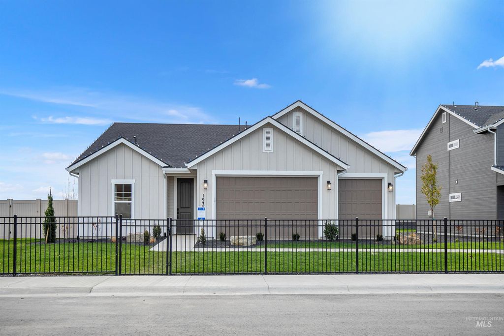 Photo of 17175 N Sancho Way, Nampa, ID 83687 (MLS # 98971867)