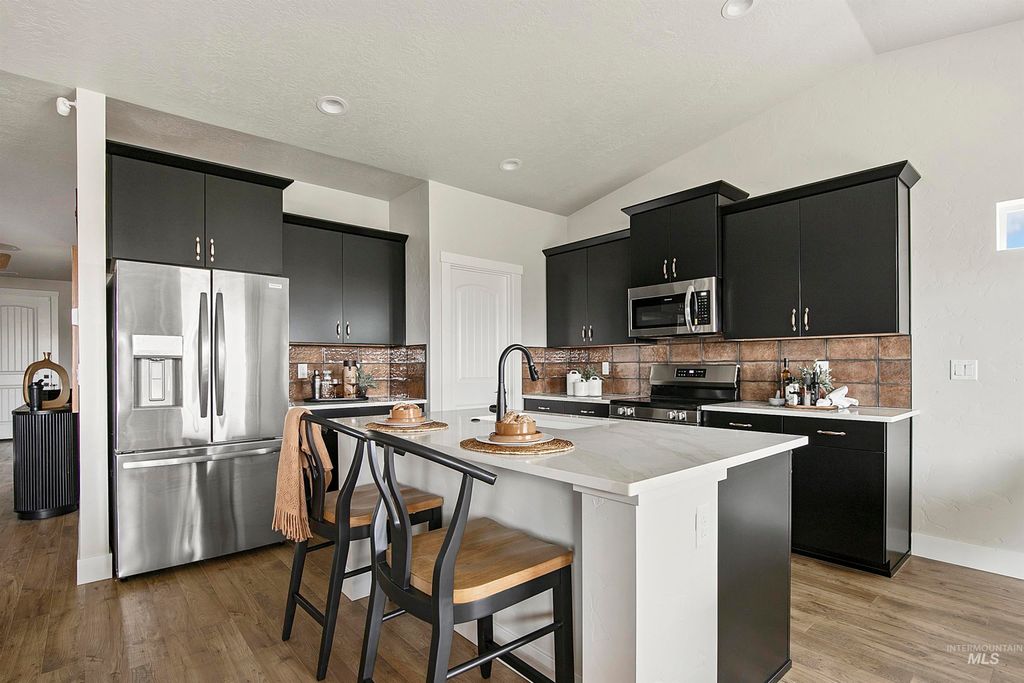 Photo of 17175 N Sancho Way, Nampa, ID 83687 (MLS # 98971867)