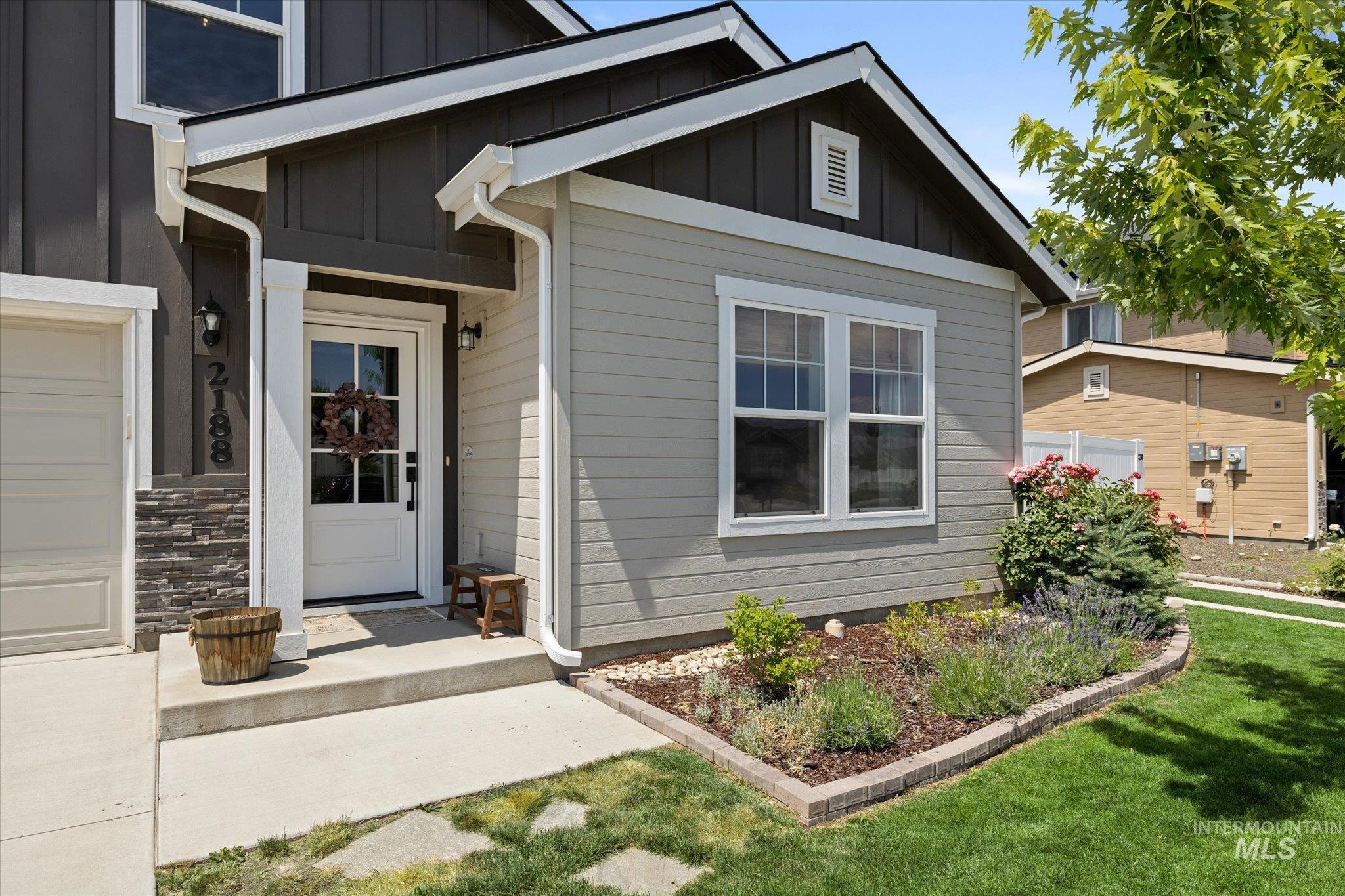 2188 Navigator St.