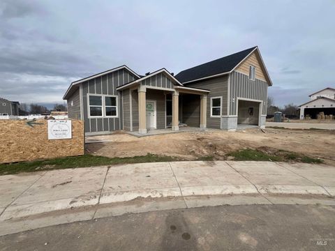Photo of 1054 W Troy Pl, Kuna, ID 83634 (MLS # 98969733)