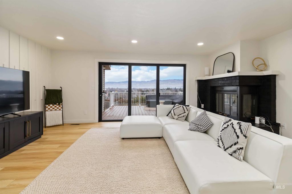 Photo of 2810 W Sunrise Rim Rd, Boise, ID 83705 (MLS # 98970494)