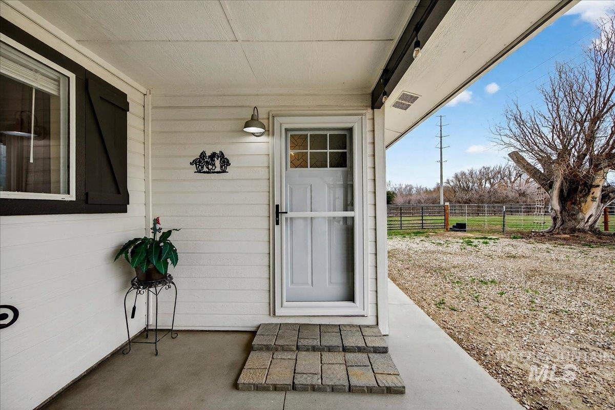 Entrance to property