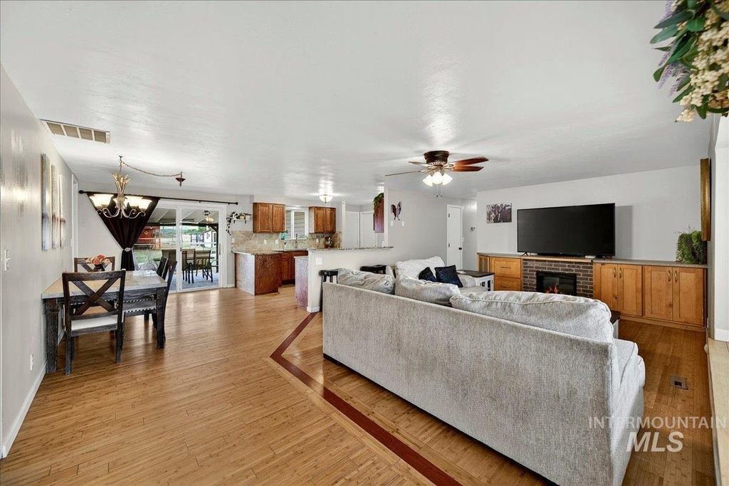 Photo of 8601 S Cloverdale Rd, Boise, ID 83709 (MLS # 98977132)