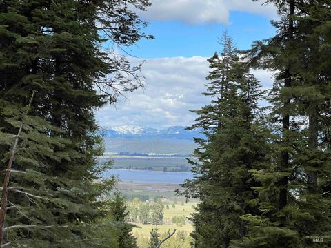 Photo of 76 Arling Trail, Donnelly, ID 83615 (MLS # 98946302)