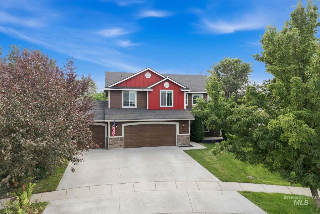 Photo of 865 E Rose Island Dr, Nampa, ID 83686 (MLS # 98998625)