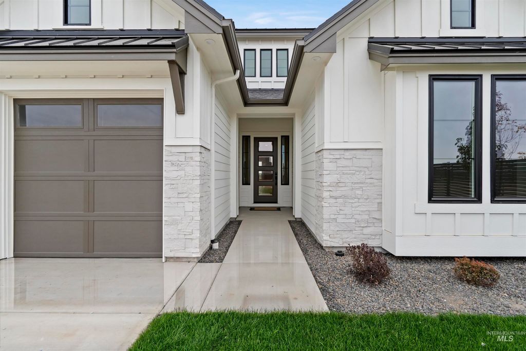 Photo of 6718 W W Sollas D Dr, Eagle, ID 83616 (MLS # 98979295)