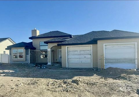 Photo of 1505 Tverdy Lane, Buhl, ID 83316 (MLS # 98977485)