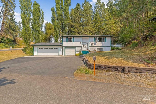 321 MONICA ST, TROY, ID 83871 - Image 5a2f05af0a59714c53aeecfe86a4e02a/1039432804