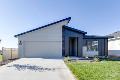 Photo of 869 N Aleppo Way, Meridian, ID 83642 (MLS # 98968348)