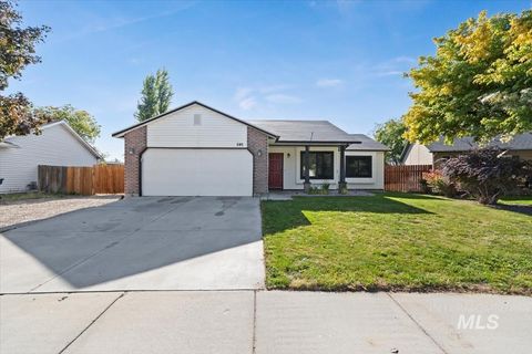 Photo of 545 Knights Circle, Nampa, ID 83687 (MLS # 98964458)