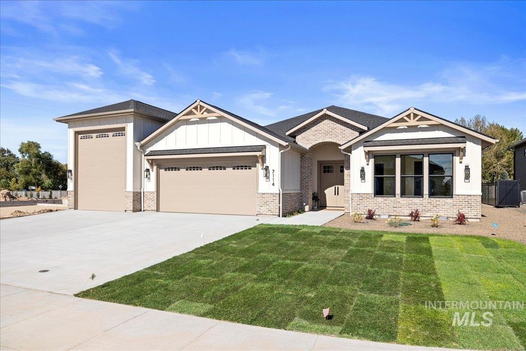 Photo of 7114 E Chicken Hawk Loop, Nampa, ID 83686 (MLS # 98977038)