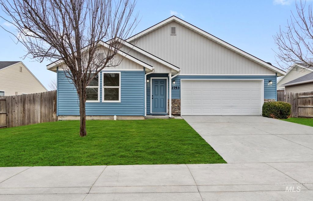 Photo of 12753 Cultivator St, Caldwell, ID 83607 (MLS # 98974727)