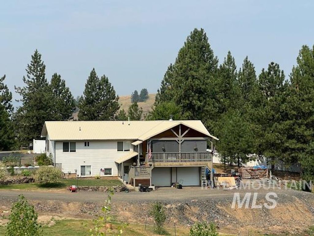 Photo of 110 Liberty Lane, Kamiah, ID 83536 (MLS # 98971002)