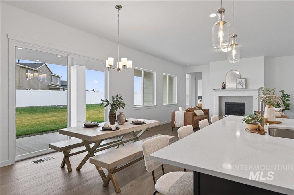 Photo of 9049 W Purple Martin St, Star, ID 83669 (MLS # 98976419)