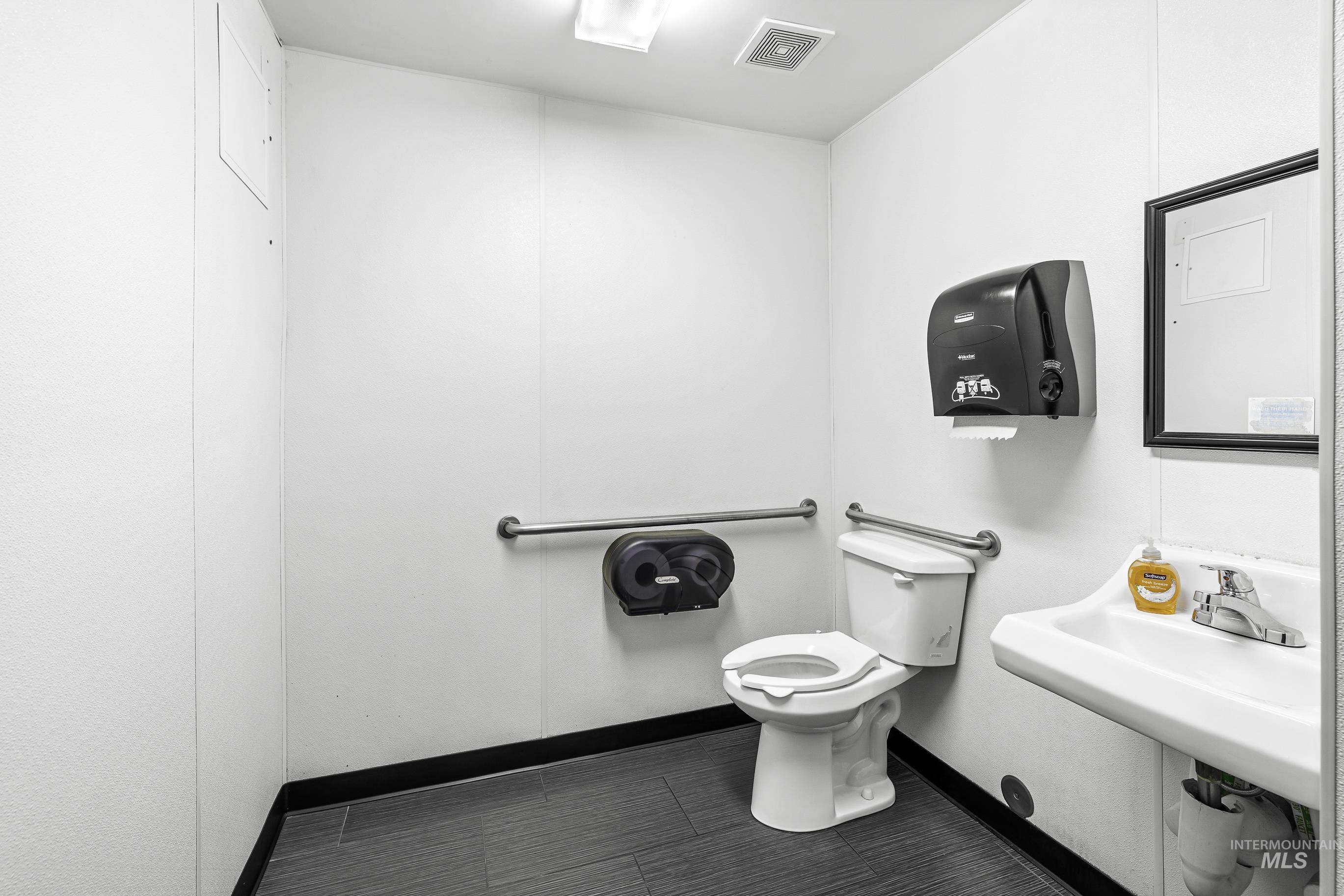 Boise, Idaho 83702, United States, ,Commercial,Pending,70771