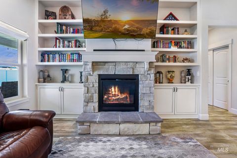 Photo of 781 Midnight Sun Loop, Twin Falls, ID 83301 (MLS # 98944149)