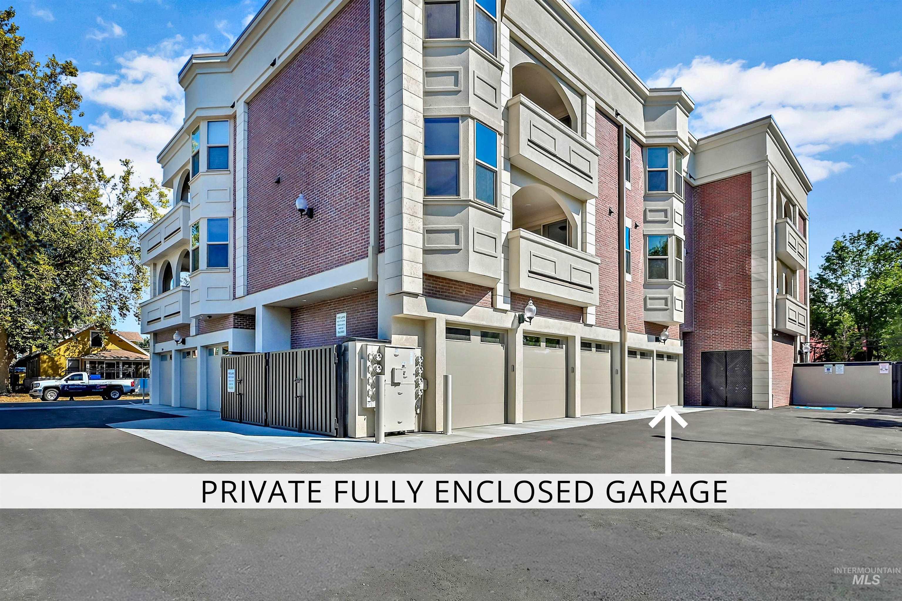 View of apartment building / complex