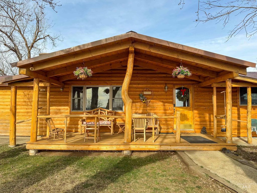 Photo of 1788 Hwy 95, Council, ID 83612 (MLS # 98976508)