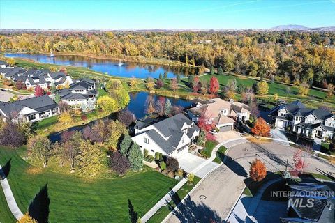 Photo of 769 S Ranch House Way, Eagle, ID 83616 (MLS # 98966106)