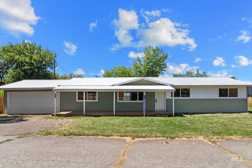 Photo of 500 Berkley St, Council, ID 83612 (MLS # 98994390)