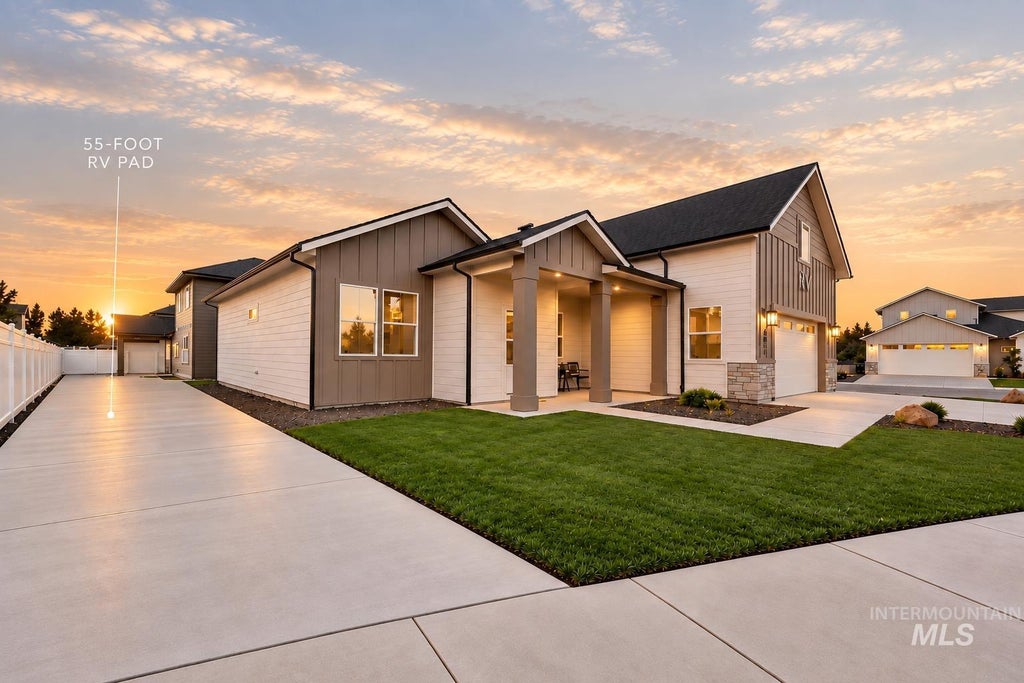 Photo of 1054 W Afton Pl, Kuna, ID 83634 (MLS # 99000869)