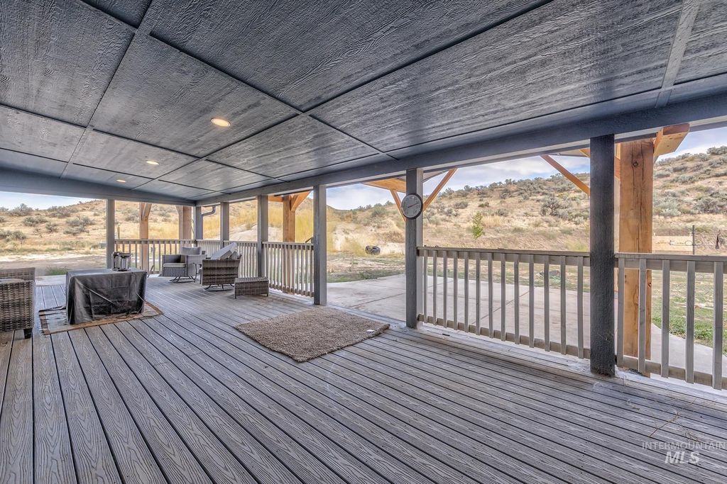 Photo of 1587 Gentry Ln, Weiser, ID 83672 (MLS # 98961045)