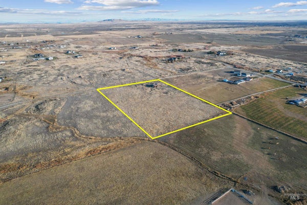 171 E 552 N, SHOSHONE, ID 83352 - Image 5bcc2b72d1024845aab13d6bab5aaac7/819605992