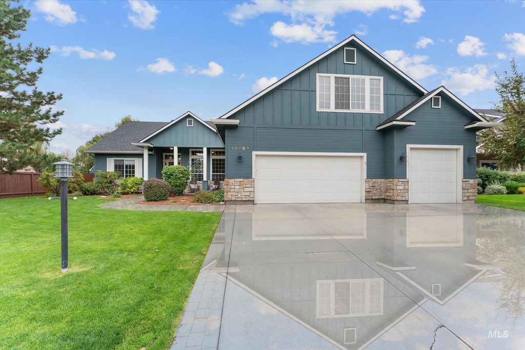 Photo of 14469 W Guinness Dr, Boise, ID 83713 (MLS # 98963679)