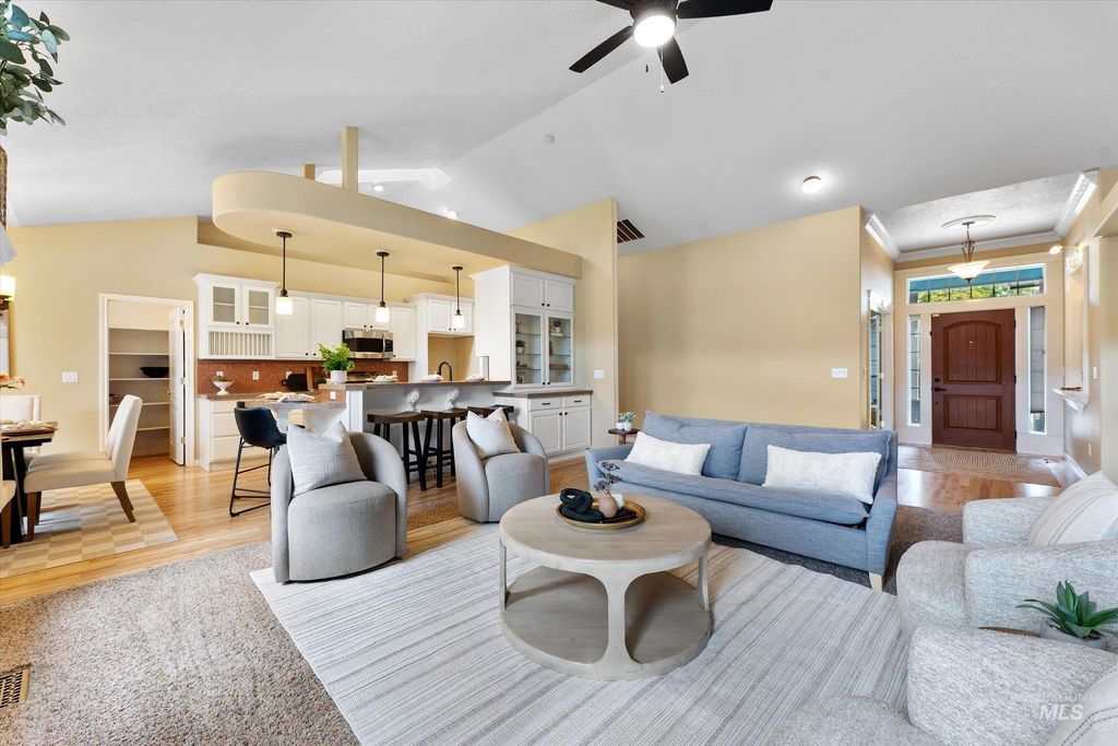 Photo of 14469 W Guinness Dr, Boise, ID 83713 (MLS # 98963679)