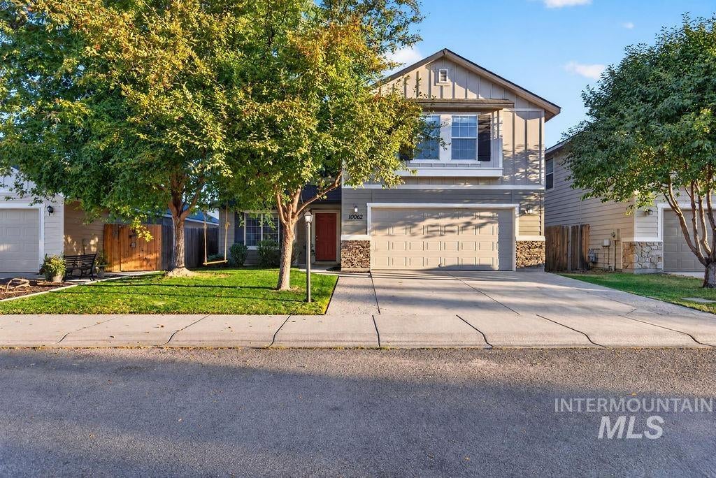 Photo of 10062 W Littlewood St, Boise, ID 83709 (MLS # 99003374)